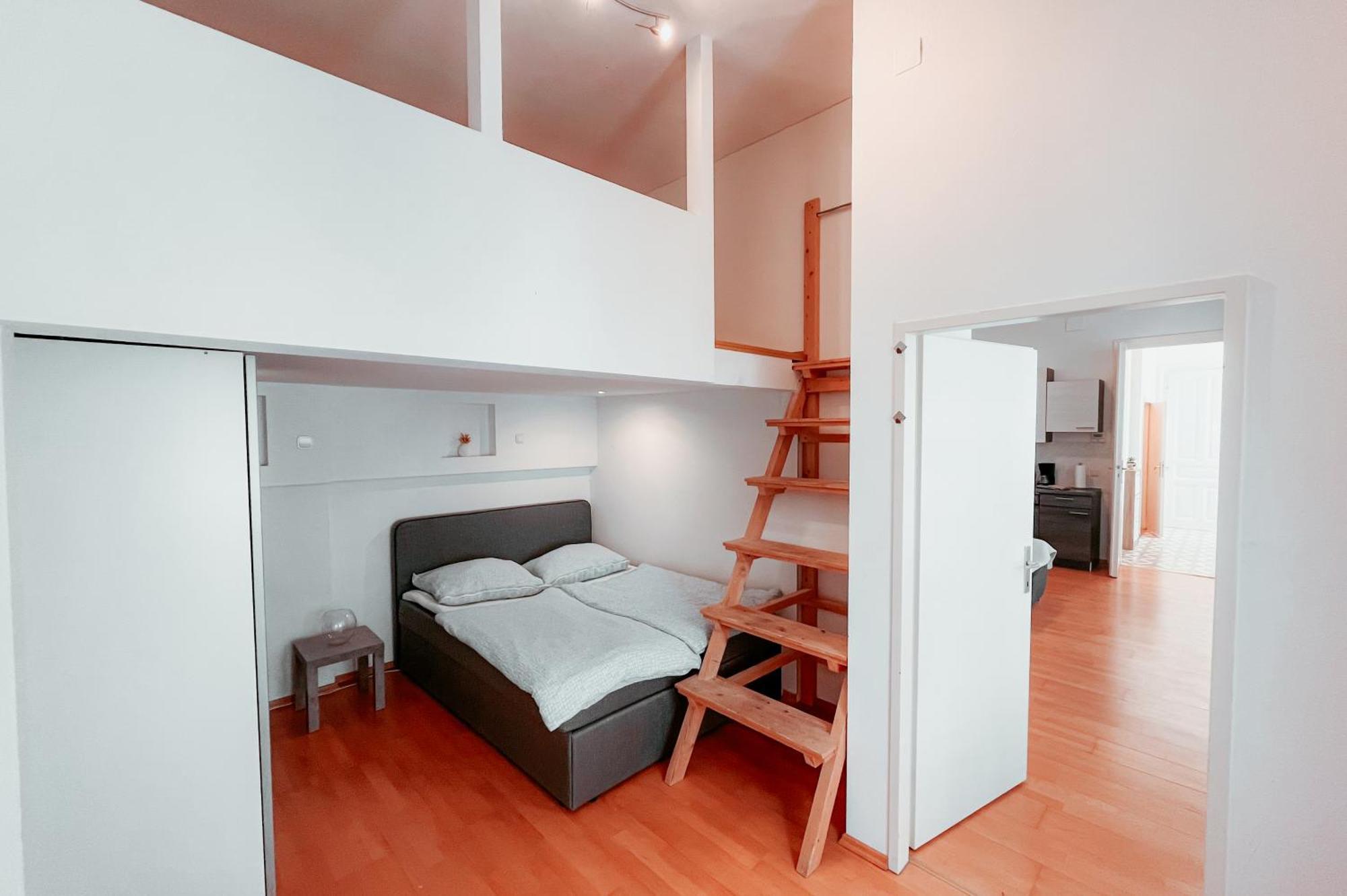 Raimond Apartment Ottakringer Top 10 Виена Екстериор снимка